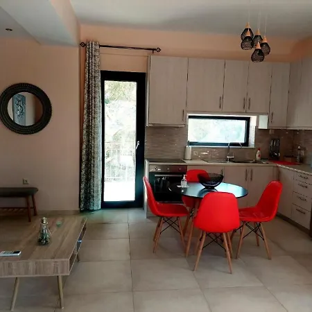 Apartment Capostango - Stunning Views Of Libyan Sea Ano Rodhakinon